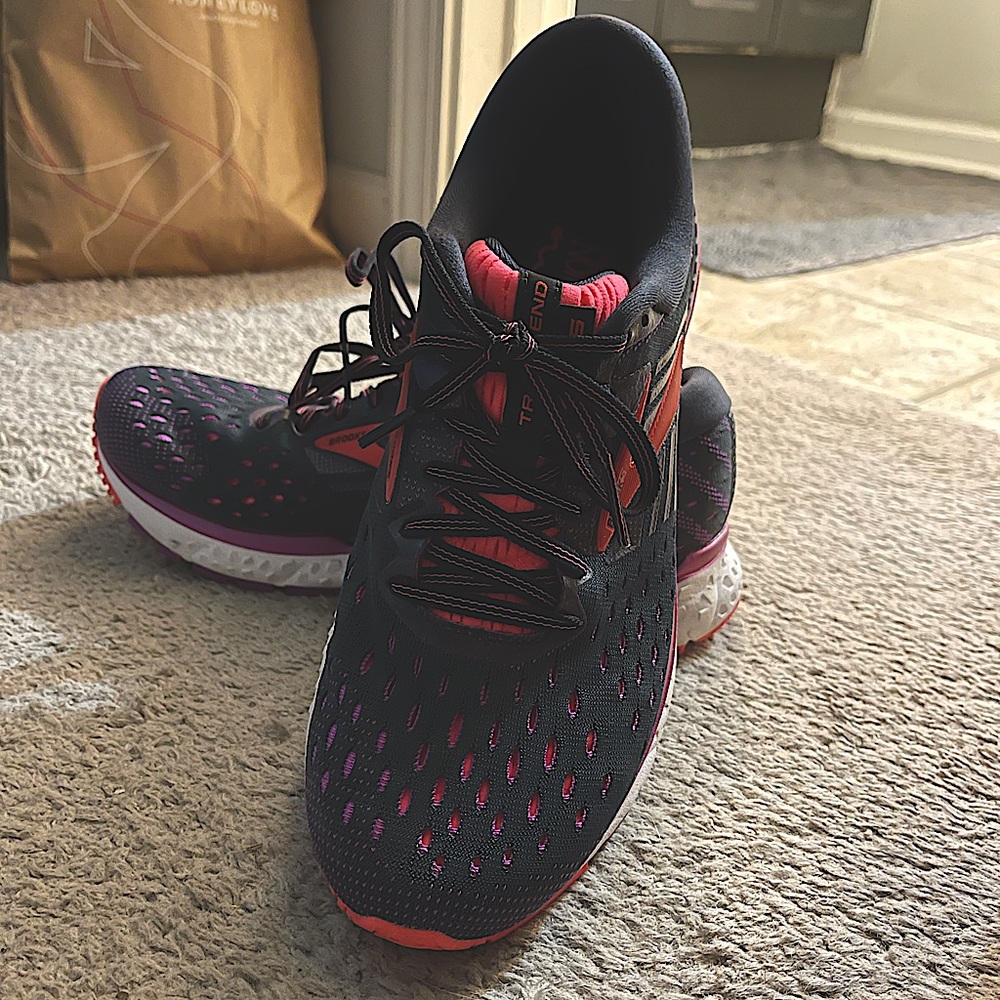 Brooks Transcend 6